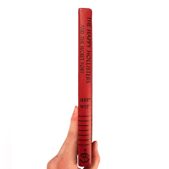 (Book) Vintage/Retro “The Happy Hollisters And The Secret Fort,” By Jerry West. - Picture 2 of 7